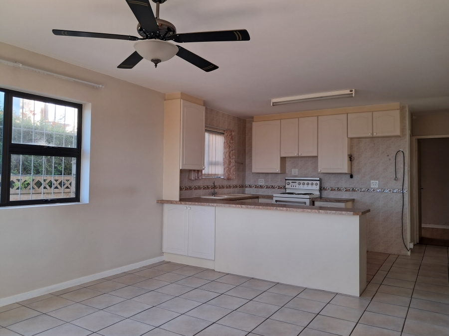 2 Bedroom Property for Sale in Wavecrest Eastern Cape